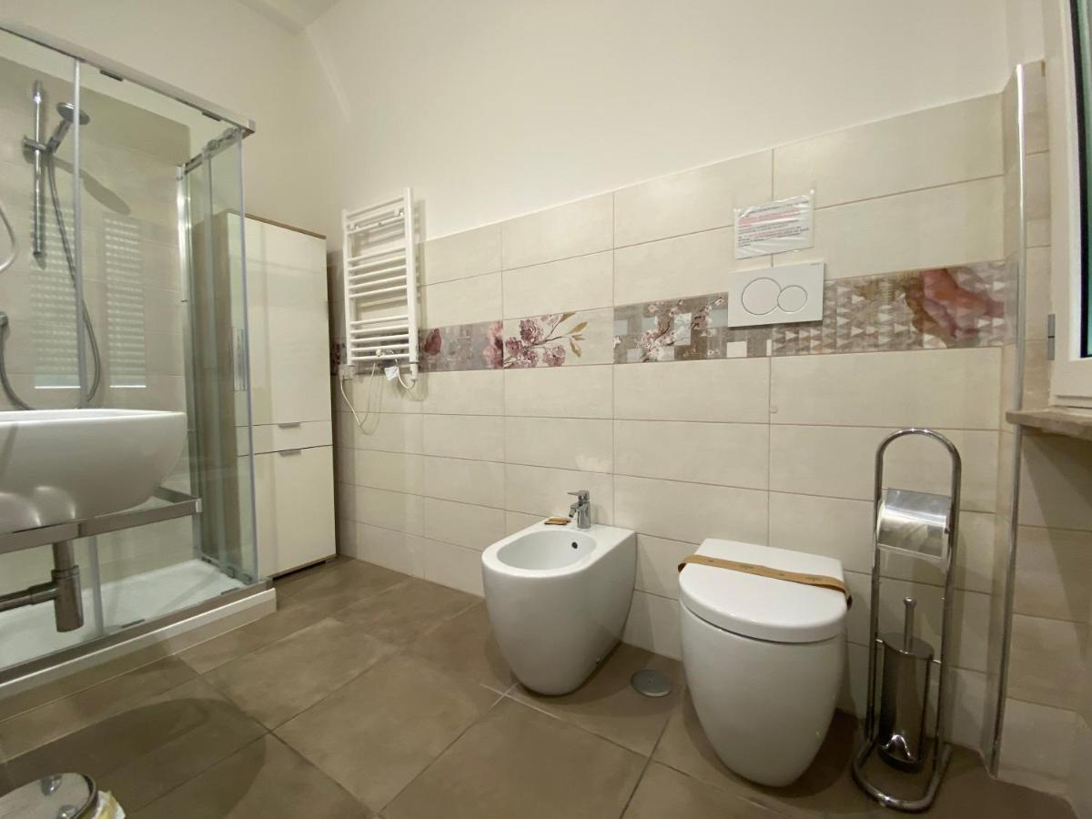 Alloggio Urbano - Stazione Terni Bagian luar foto